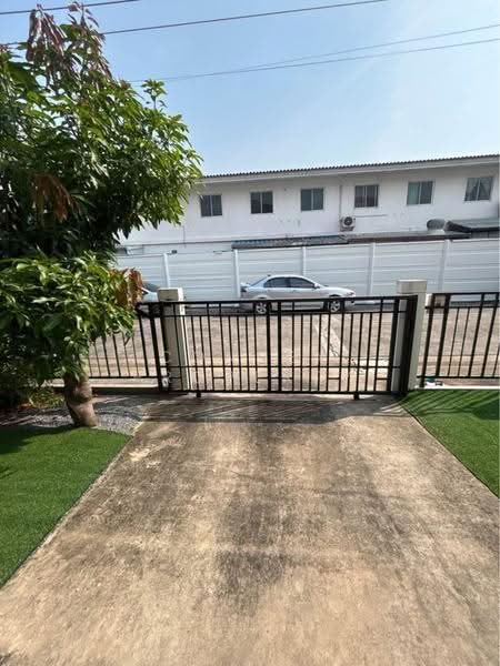 Pruksa Town Phetkasem 81, Bangkok, Soi Petchkasem 81, Nong Kham, Nong Khaem, Bangkok, 3 Bedrooms, 124 sqm, Townhouse For Sale, by Connex Property, 500302932 - DDproperty.com