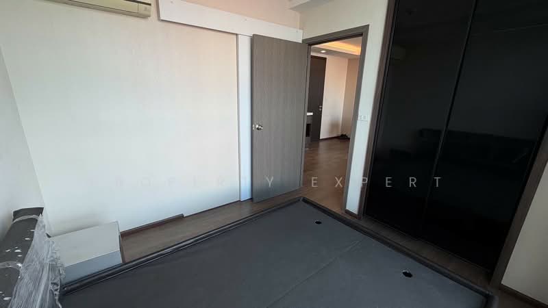 The Remarkable Soonvijai 2, Bangkok, Soi Petchburi 47 Intersection 2, Phetchaburi Road, Bang Kapi, Huai Khwang, Bangkok, 1 Bedroom, 30 sqm, Condo For Sale, by Property Expert, 500302966 - DDproperty.com