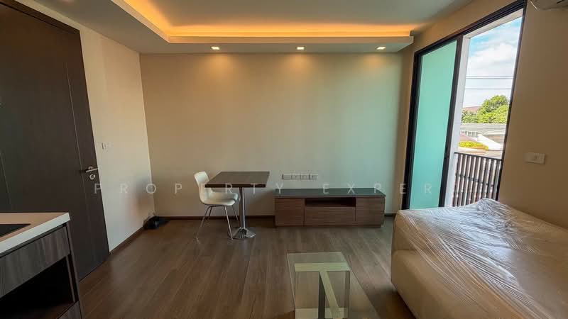 The Remarkable Soonvijai 2, Bangkok, Soi Petchburi 47 Intersection 2, Phetchaburi Road, Bang Kapi, Huai Khwang, Bangkok, 1 Bedroom, 30 sqm, Condo For Sale, by Property Expert, 500302966 - DDproperty.com
