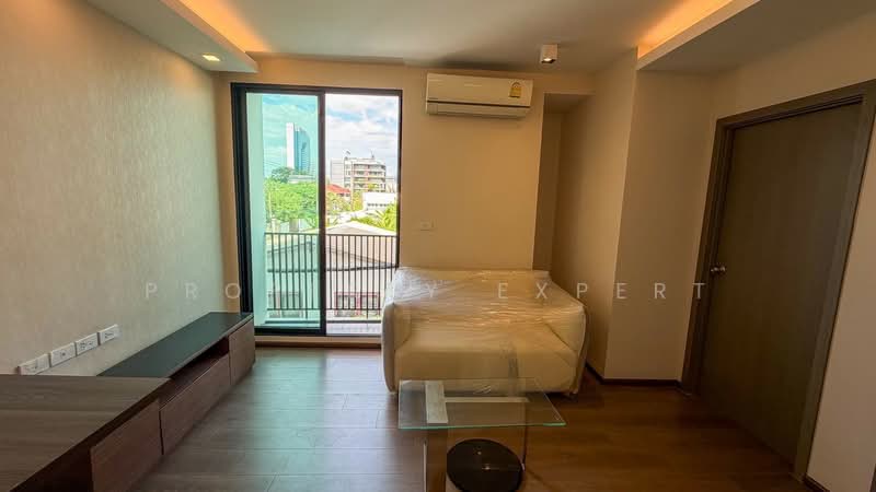The Remarkable Soonvijai 2, Bangkok, Soi Petchburi 47 Intersection 2, Phetchaburi Road, Bang Kapi, Huai Khwang, Bangkok, 1 Bedroom, 30 sqm, Condo For Sale, by Property Expert, 500302966 - DDproperty.com