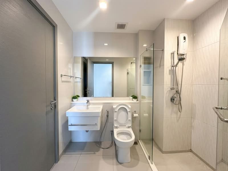 Life Asoke-Rama 9, Bangkok, 626 Asoke-Dindaeng Road, Makkasan, Ratchathewi, Bangkok, 1 Bedroom, 36 sqm, Condo For Sale, by Nami E., 500302974 - DDproperty.com