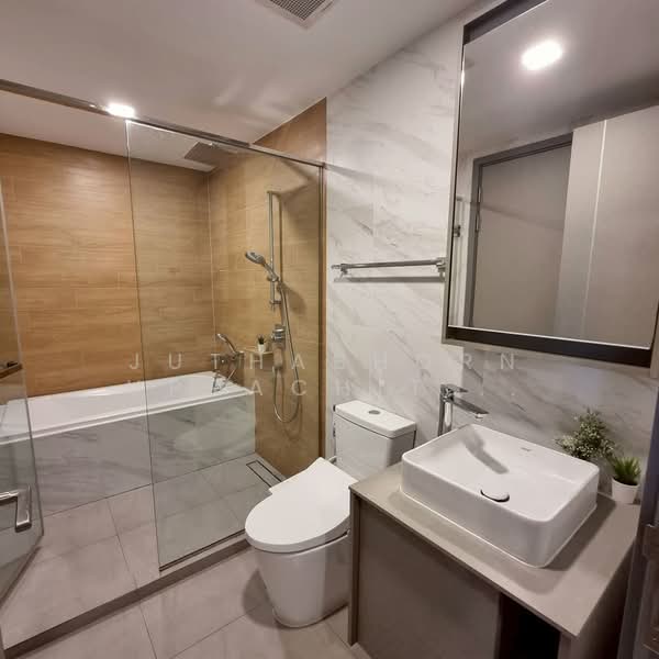Taka Haus, Bangkok, 99 Soi Ekamai 10, Khlong Tan Nua, Watthana, Bangkok, 1 Bedroom, 45 sqm, Condo For Rent, by Juthabhorn Uppachit (Amy), 500303018 - DDproperty.com