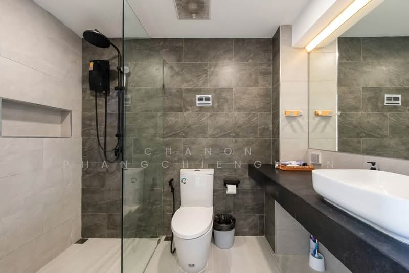 Townhouse Eakkamai 22, Bangkok, เอกมัย, Phra Kanong Nua, Watthana, Bangkok, 4 Bedrooms, 200 sqm, Townhouse For Rent, by Chanon Phangchienghien, 500303020 - DDproperty.com