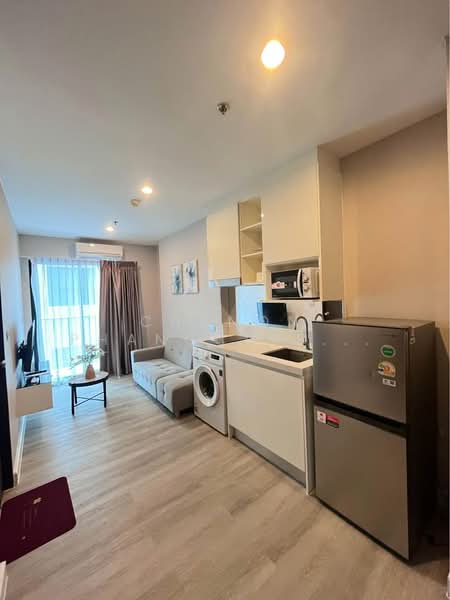 The Sky Sukhumvit, Bangkok, 103-4 Sukhumvit Road, Bang Na Nuea, Bang Na, Bangkok, 1 Bedroom, 33 sqm, Condo For Rent, by Chanon Phangchienghien, 500303047 - DDproperty.com