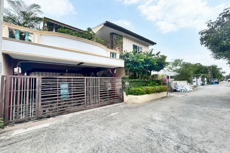 Mu Ban Bua Khao Ramkhamhaeng 174, Bangkok, Soi Ramkhamhaeng 174, Saen Sab, Min Buri, Bangkok, 5 Bedrooms, 140 sqm, Single Detached House For Sale, by สง่าชัย ไทรทองคำ, 500303055 - DDproperty.com