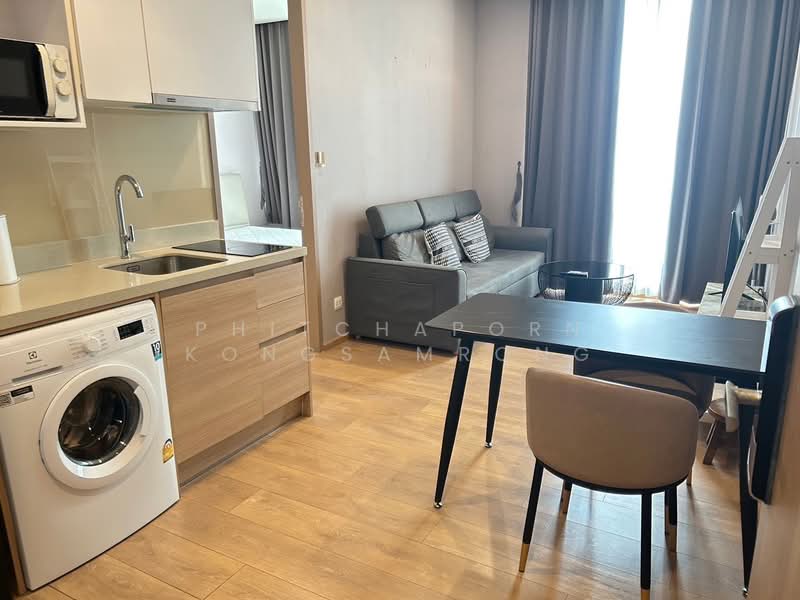 Noble Around Sukhumvit 33, Bangkok, 17 Soi Sukhumvit 33, Khlong Tan Nua, Watthana, Bangkok, 1 Bedroom, 38 sqm, Condo For Rent, by Phitchaporn Kongsamrong, 500303115 - DDproperty.com
