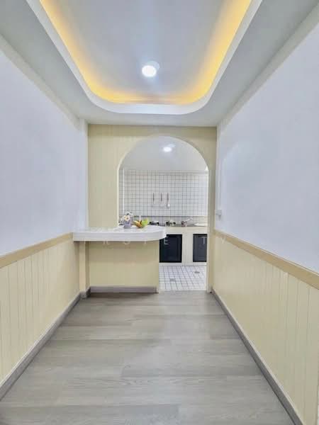 Phongsirichai 4 Phetkasem 81, Bangkok, Macharoen Road, Nong Kang Plu, Nong Khaem, Bangkok, 3 Bedrooms, 64 sqm, Townhouse For Sale, by Connex Property, 500303122 - DDproperty.com