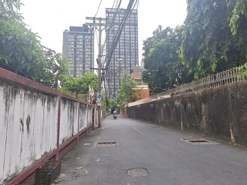 ที่ดินสร้างบ้าน โรงแรม ซ.สุขุมวิท 31 ใกล้ BTS พร้อมพงษ์ เพียง 400 ม, Bangkok, สุขุมวิท, Khlong Tan Nua, Watthana, Bangkok, , 2,652 sqm, Land For Sale, by แอน เพ็ชรไทย, 500303143 - DDproperty.com