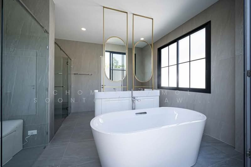 Narasiri Phahol-Watcharapol, Bangkok, Tha Rang, Bang Khen, Bangkok, 5 Bedrooms, 658 sqm, Single Detached House For Rent, by Chomratkamol Soontorntarawong (Gor), 500303188 - DDproperty.com