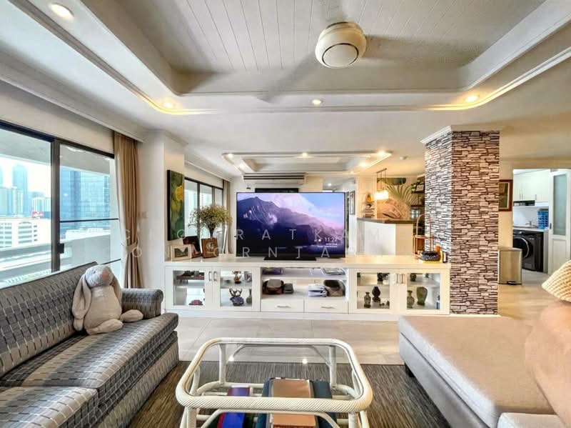 Ruamjai Heights, Bangkok, Sukhumvit, Khlongtoei Nua, Watthana, Bangkok, 3 Bedrooms, 176 sqm, Condo For Sale, by Chomratkamol Soontorntarawong (Gor), 500303193 - DDproperty.com
