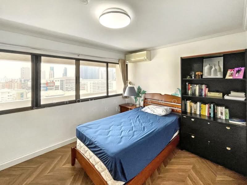 Ruamjai Heights, Bangkok, Sukhumvit, Khlongtoei Nua, Watthana, Bangkok, 3 Bedrooms, 176 sqm, Condo For Sale, by Chomratkamol Soontorntarawong (Gor), 500303193 - DDproperty.com