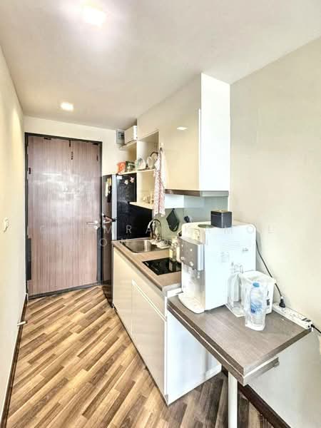Beyond Sukhumvit, Bangkok, Soi Sanphawut 2, Sanphawut Road, Bang Na, Bangkok, 2 Bedrooms, 47 sqm, Condo For Rent, by Chomratkamol Soontorntarawong (Gor), 500303194 - DDproperty.com