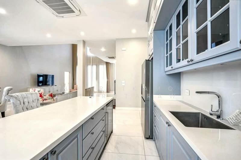Narasiri Krungthep Kreetha, Bangkok, 69 Soi Pracha Ruamjai, Hua Mak, Bang Kapi, Bangkok, 5 Bedrooms, 687 sqm, Single Detached House For Rent, by Chomratkamol Soontorntarawong (Gor), 500303197 - DDproperty.com