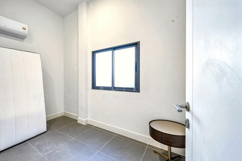 Narasiri Krungthep Kreetha, Bangkok, 69 Soi Pracha Ruamjai, Hua Mak, Bang Kapi, Bangkok, 5 Bedrooms, 687 sqm, Single Detached House For Rent, by Chomratkamol Soontorntarawong (Gor), 500303197 - DDproperty.com