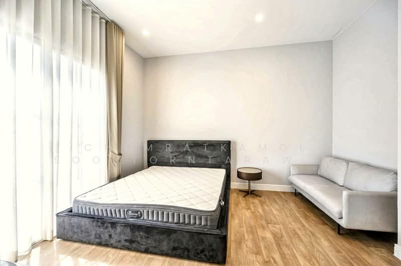 Narasiri Krungthep Kreetha, Bangkok, 69 Soi Pracha Ruamjai, Hua Mak, Bang Kapi, Bangkok, 5 Bedrooms, 687 sqm, Single Detached House For Rent, by Chomratkamol Soontorntarawong (Gor), 500303197 - DDproperty.com