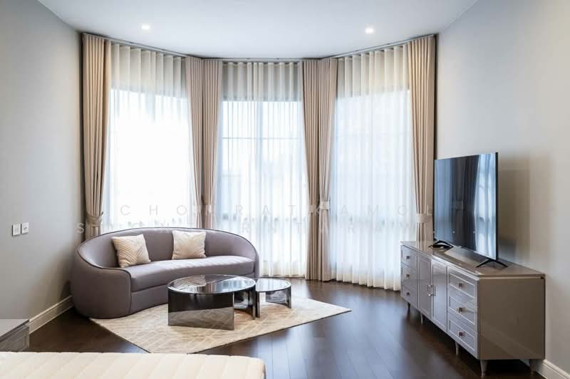 Narasiri Krungthep Kreetha, Bangkok, 69 Soi Pracha Ruamjai, Hua Mak, Bang Kapi, Bangkok, 5 Bedrooms, 687 sqm, Single Detached House For Rent, by Chomratkamol Soontorntarawong (Gor), 500303197 - DDproperty.com