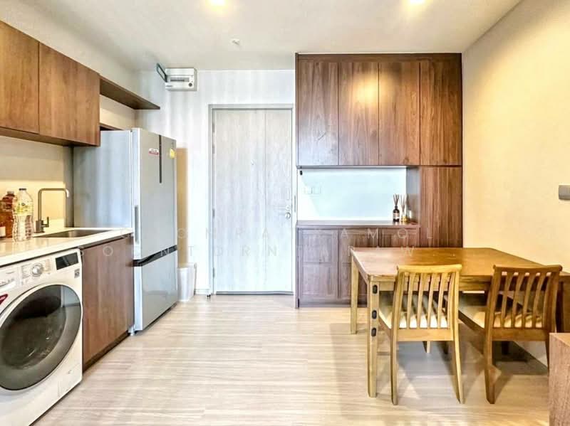 Life Sukhumvit 62, Bangkok, Soi Sukhumvit 62, Bang Chak, Phra Khanong, Bangkok, 1 Bedroom, 39 sqm, Condo For Rent, by Chomratkamol Soontorntarawong (Gor), 500303200 - DDproperty.com