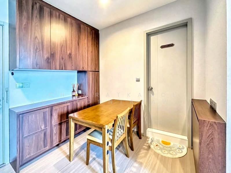 Life Sukhumvit 62, Bangkok, Soi Sukhumvit 62, Bang Chak, Phra Khanong, Bangkok, 1 Bedroom, 39 sqm, Condo For Rent, by Chomratkamol Soontorntarawong (Gor), 500303200 - DDproperty.com