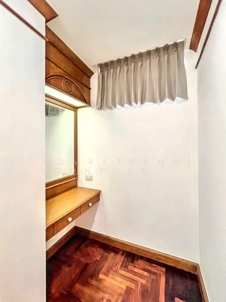 Ruamsuk Condominium, Bangkok, 12 Soi Athakravi, Khong Tan, Khlong Toei, Bangkok, 3 Bedrooms, 330 sqm, Condo For Rent, by Chomratkamol Soontorntarawong (Gor), 500303210 - DDproperty.com
