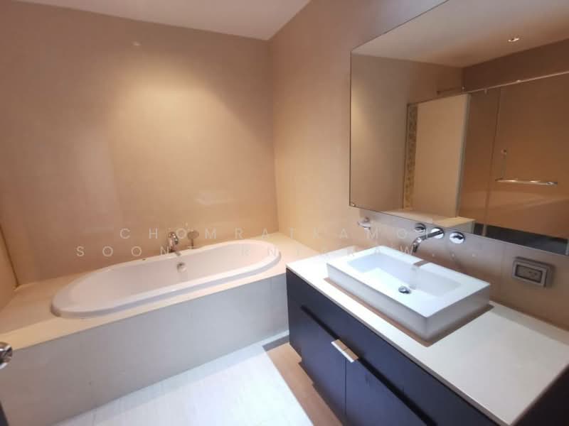 The Madison, Bangkok, Sukhumvit 41, Khlong Tan Nua, Watthana, Bangkok, 2 Bedrooms, 114 sqm, Condo For Rent, by Chomratkamol Soontorntarawong (Gor), 500303211 - DDproperty.com