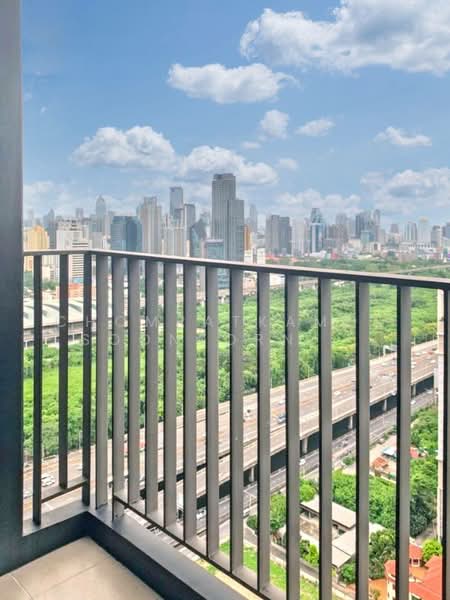 Life Asoke-Rama 9, Bangkok, 626 Asoke-Dindaeng Road, Makkasan, Ratchathewi, Bangkok, 2 Bedrooms, 45 sqm, Condo For Rent, by Chomratkamol Soontorntarawong (Gor), 500303213 - DDproperty.com
