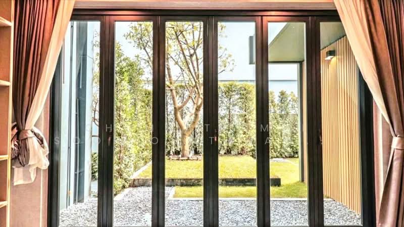 VIVE Krungthep Kreetha, Bangkok, Krungthep Kreetha Road, Saphan Sung, Saphan Sung, Bangkok, 5 Bedrooms, 505 sqm, Single Detached House For Sale, by Chomratkamol Soontorntarawong (Gor), 500303217 - DDproperty.com