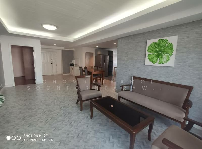 Royal Castle Sukhumvit, Bangkok, 30 Soi Sukhumvit 39, Khlongtoei Nua, Watthana, Bangkok, 3 Bedrooms, 144 sqm, Condo For Sale, by Chomratkamol Soontorntarawong (Gor), 500303223 - DDproperty.com