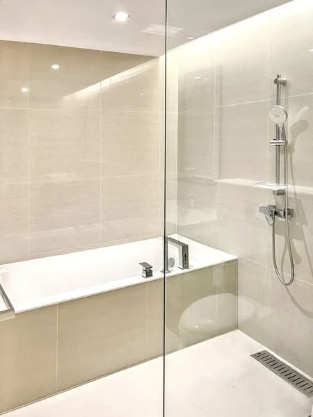 Circle Sukhumvit 31, Bangkok, Soi Sukhumvit 31, Khlong Tan Nua, Watthana, Bangkok, 3 Bedrooms, 135 sqm, Condo For Rent, by Chomratkamol Soontorntarawong (Gor), 500303225 - DDproperty.com