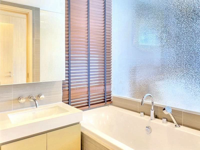 Siri At Sukhumvit, Bangkok, 902 Sukhumvit Road, Phra Kanong, Khlong Toei, Bangkok, 2 Bedrooms, 74 sqm, Condo For Sale, by Chomratkamol Soontorntarawong (Gor), 500303229 - DDproperty.com