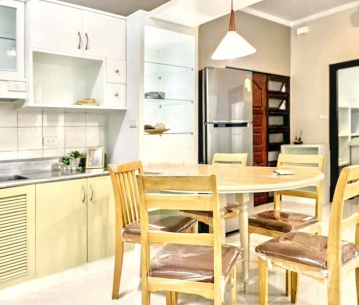 Supalai Place Sukhumvit 39, Bangkok, 175-179 Soi Sukhumvit 39 Sukhumvit Road, Khlong Tan Nua, Watthana, Bangkok, 2 Bedrooms, 75 sqm, Condo For Sale, by Chomratkamol Soontorntarawong (Gor), 500303231 - DDproperty.com