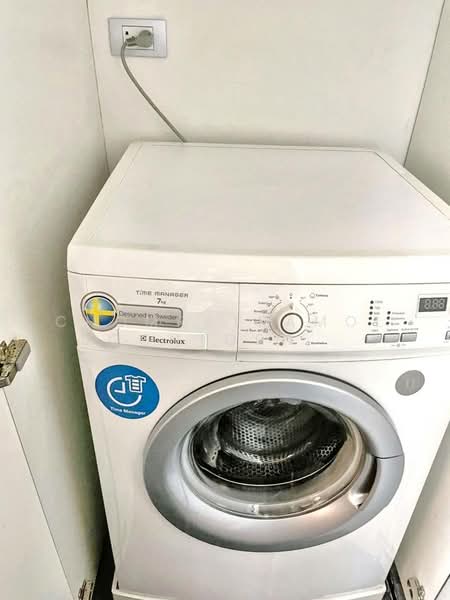 Via 49, Bangkok, 25/1 Soi Sukhumvit 49, Sukhumvit Road, Khlong Tan Nua, Watthana, Bangkok, 1 Bedroom, 45 sqm, Condo For Rent, by Chomratkamol Soontorntarawong (Gor), 500303235 - DDproperty.com