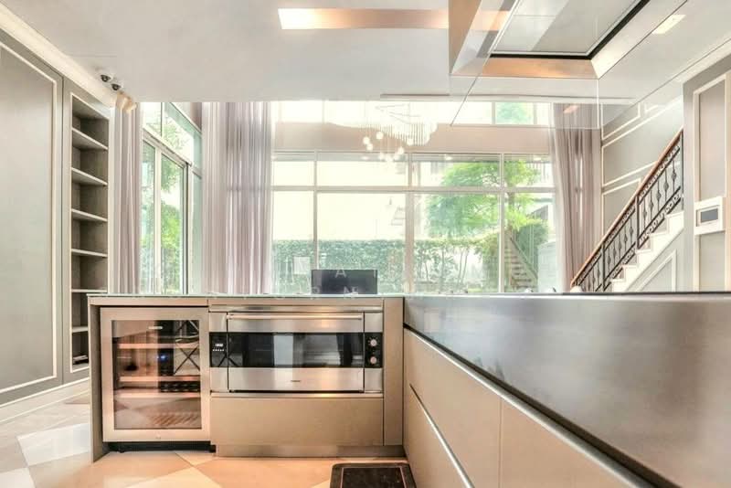 349 Residence, Bangkok, Soi Phrom Puk, Khlong Tan Nua, Watthana, Bangkok, 3 Bedrooms, 400 sqm, Townhouse For Sale, by Chomratkamol Soontorntarawong (Gor), 500303262 - DDproperty.com