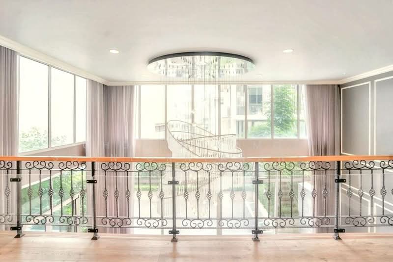 349 Residence : 349 เรสซิเดนซ์, กรุงเทพ, ซอย พร้อมพรรค, คลองตันเหนือ, วัฒนา, กรุงเทพ, 400 ตร.ม., ทาวน์เฮ้าส์ ขาย, โดย Chomratkamol Soontorntarawong (Gor), 500303262 - DDproperty.com