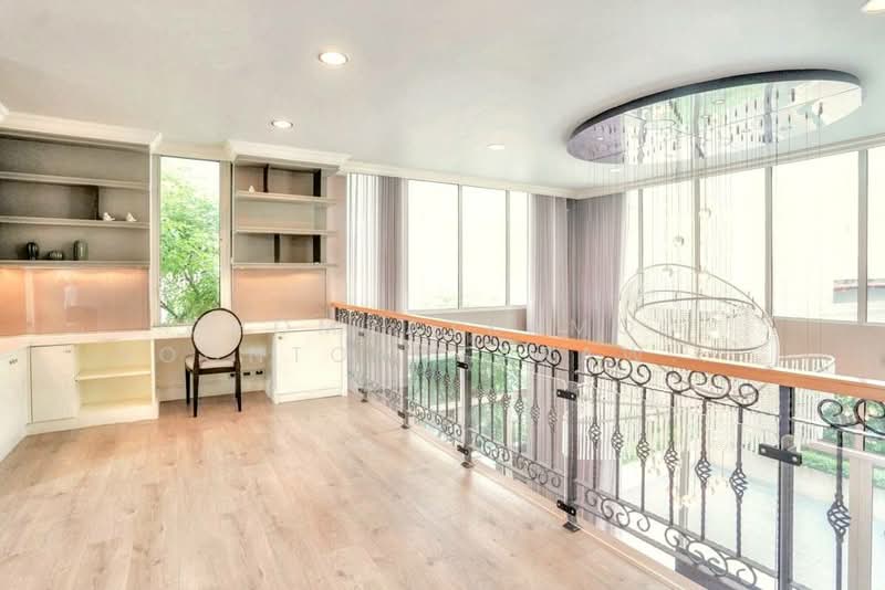 349 Residence : 349 เรสซิเดนซ์, กรุงเทพ, ซอย พร้อมพรรค, คลองตันเหนือ, วัฒนา, กรุงเทพ, 400 ตร.ม., ทาวน์เฮ้าส์ ขาย, โดย Chomratkamol Soontorntarawong (Gor), 500303262 - DDproperty.com