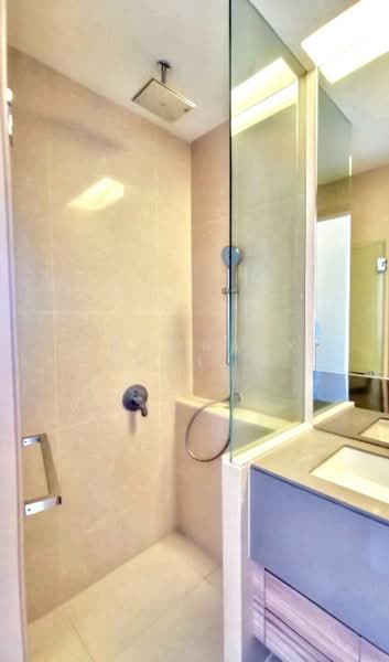 The Esse Asoke, Bangkok, 333 Soi Sukhumvit 21, Sukhumvit Road, Khlongtoei Nua, Watthana, Bangkok, 1 Bedroom, 37 sqm, Condo For Sale, by Chomratkamol Soontorntarawong (Gor), 500303282 - DDproperty.com