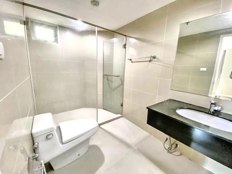 Belle Grand Rama 9, Bangkok, 131 Rama 9 Road, Huai Khwang, Huai Khwang, Bangkok, 5 Bedrooms, 206 sqm, Condo For Sale, by Chomratkamol Soontorntarawong (Gor), 500303292 - DDproperty.com