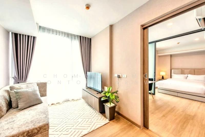 Lloyd Soonvijai-Thonglor, Bangkok, Soi Phetchaburi 47, Phetchaburi Road, Bang Kapi, Huai Khwang, Bangkok, 2 Bedrooms, 54 sqm, Condo For Rent, by Chomratkamol Soontorntarawong (Gor), 500303295 - DDproperty.com