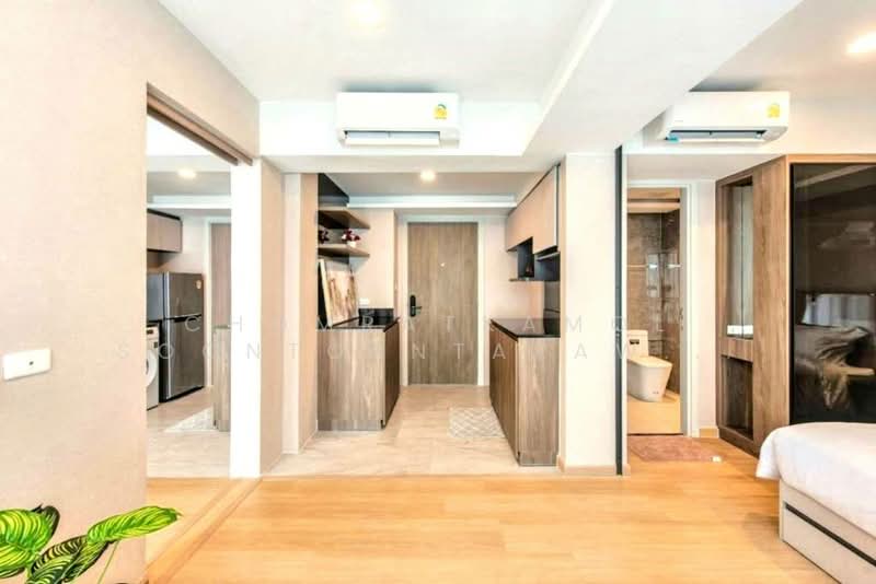 Lloyd Soonvijai-Thonglor, Bangkok, Soi Phetchaburi 47, Phetchaburi Road, Bang Kapi, Huai Khwang, Bangkok, 2 Bedrooms, 54 sqm, Condo For Rent, by Chomratkamol Soontorntarawong (Gor), 500303295 - DDproperty.com