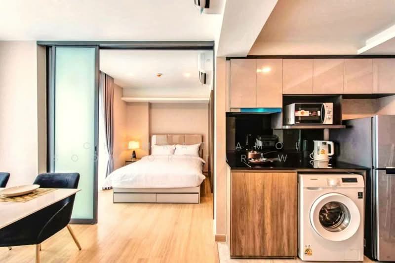 Lloyd Soonvijai-Thonglor, Bangkok, Soi Phetchaburi 47, Phetchaburi Road, Bang Kapi, Huai Khwang, Bangkok, 2 Bedrooms, 54 sqm, Condo For Rent, by Chomratkamol Soontorntarawong (Gor), 500303295 - DDproperty.com
