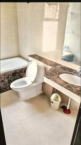 The Prime 11, Bangkok, 29 Soi Sukhumvit 11, Khlongtoei Nua, Watthana, Bangkok, 2 Bedrooms, 90 sqm, Condo For Rent, by Chomratkamol Soontorntarawong (Gor), 500303296 - DDproperty.com