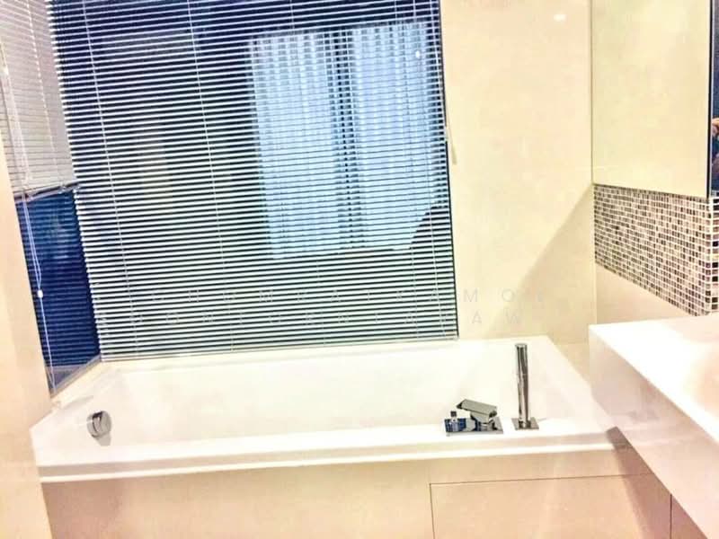 Rhythm Sukhumvit 44/1, Bangkok, Sukhumvit Road, Phra Kanong, Khlong Toei, Bangkok, 1 Bedroom, 45 sqm, Condo For Sale, by Chomratkamol Soontorntarawong (Gor), 500303300 - DDproperty.com