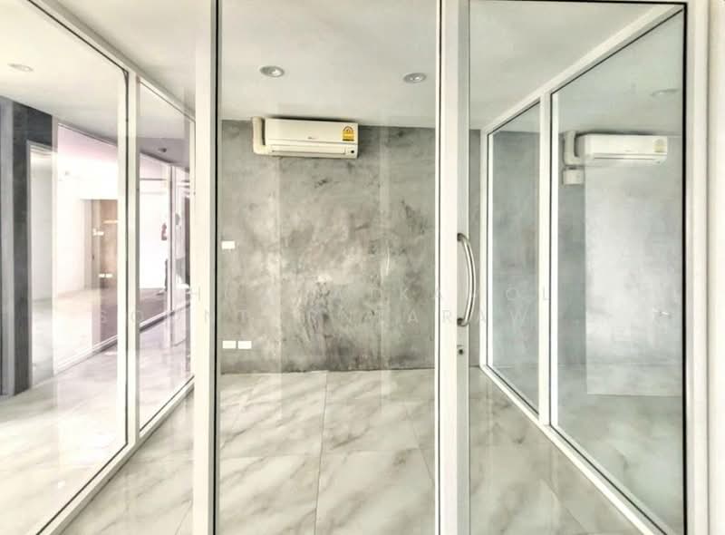 Srivara Mansion 2, Bangkok, Din Daeng, Bangkok, 9 Bedrooms, 176 sqm, Condo For Sale, by Chomratkamol Soontorntarawong (Gor), 500303303 - DDproperty.com