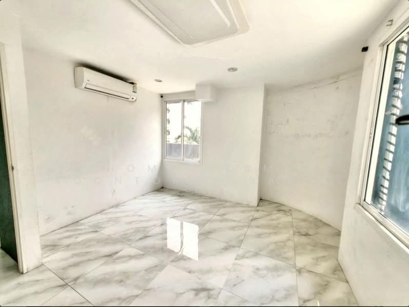 Srivara Mansion 2, Bangkok, Din Daeng, Bangkok, 9 Bedrooms, 176 sqm, Condo For Sale, by Chomratkamol Soontorntarawong (Gor), 500303303 - DDproperty.com