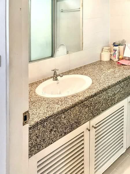 Bangkok Garden Apartment, Bangkok, 289 4 Naradhiwas Rajanakarindra 24 Alley, Chong Nonsi, Yan Nawa, Bangkok, 2 Bedrooms, 110 sqm, Condo For Sale, by Chomratkamol Soontorntarawong (Gor), 500303312 - DDproperty.com