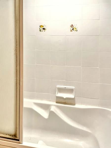 Bangkok Garden Apartment, Bangkok, 289 4 Naradhiwas Rajanakarindra 24 Alley, Chong Nonsi, Yan Nawa, Bangkok, 2 Bedrooms, 110 sqm, Condo For Sale, by Chomratkamol Soontorntarawong (Gor), 500303312 - DDproperty.com