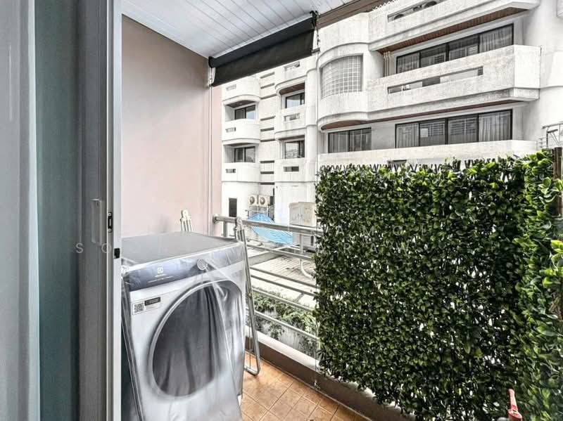 Serene Place Sukhumvit 24, Bangkok, 9 Soi Sukhumvit 24, Sukhumvit Road, Khong Tan, Khlong Toei, Bangkok, 1 Bedroom, 47 sqm, Condo For Sale, by Chomratkamol Soontorntarawong (Gor), 500303314 - DDproperty.com