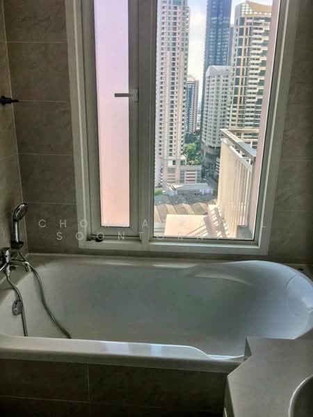 Baan Siri 24, Bangkok, 39 Sukhumvit 24 Alley, Khong Tan, Khlong Toei, Bangkok, 2 Bedrooms, 98 sqm, Condo For Rent, by Chomratkamol Soontorntarawong (Gor), 500303320 - DDproperty.com