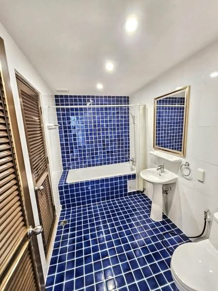 Acadamia Grand Tower, Bangkok, Soi Sukhumvit 43, Khlong Tan Nua, Watthana, Bangkok, 3 Bedrooms, 194 sqm, Condo For Sale, by Chomratkamol Soontorntarawong (Gor), 500303323 - DDproperty.com