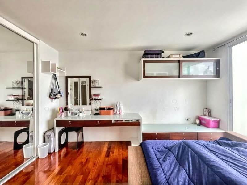 Baan Siri Silom, Bangkok, 3 Sriwiang Road, Silom, Bang Rak, Bangkok, 1 Bedroom, 54 sqm, Condo For Sale, by Chomratkamol Soontorntarawong (Gor), 500303335 - DDproperty.com