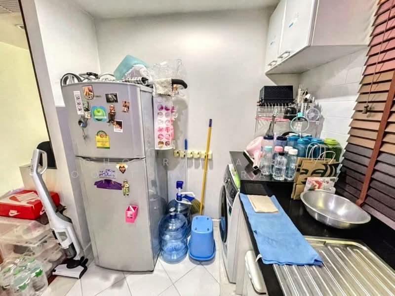 Baan Siri Silom, Bangkok, 3 Sriwiang Road, Silom, Bang Rak, Bangkok, 1 Bedroom, 54 sqm, Condo For Sale, by Chomratkamol Soontorntarawong (Gor), 500303335 - DDproperty.com